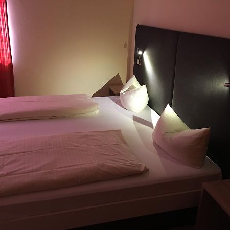 Hotel Hammerwirt Rosenheim Buitenkant foto
